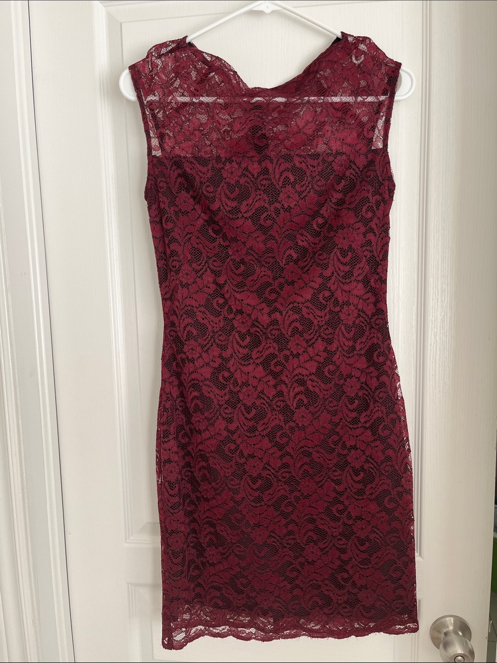 Design Lab Lord & Taylor Wine Lace Midi Dress